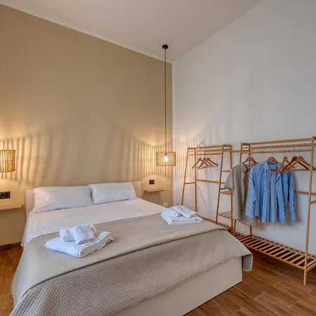 Stonehouse Oasis Apartament