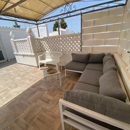 Stonehouse Oasis *